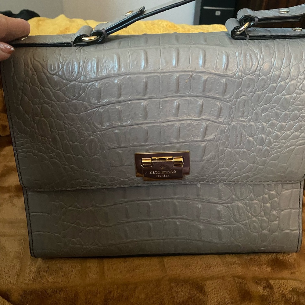 Kate Spade Crossbody 9.5H x 12w